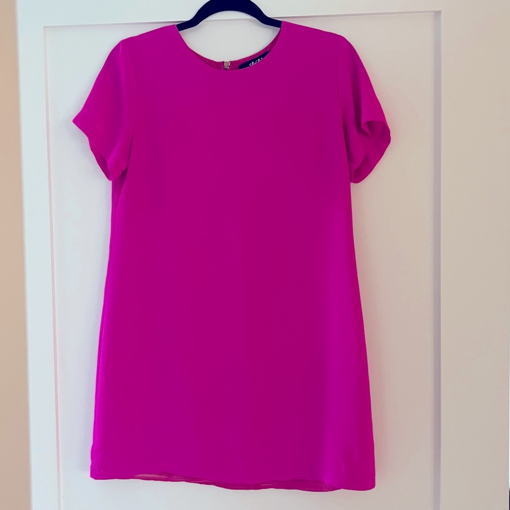 Lulu’s Short Sleeve Fuchsia Shift Dress